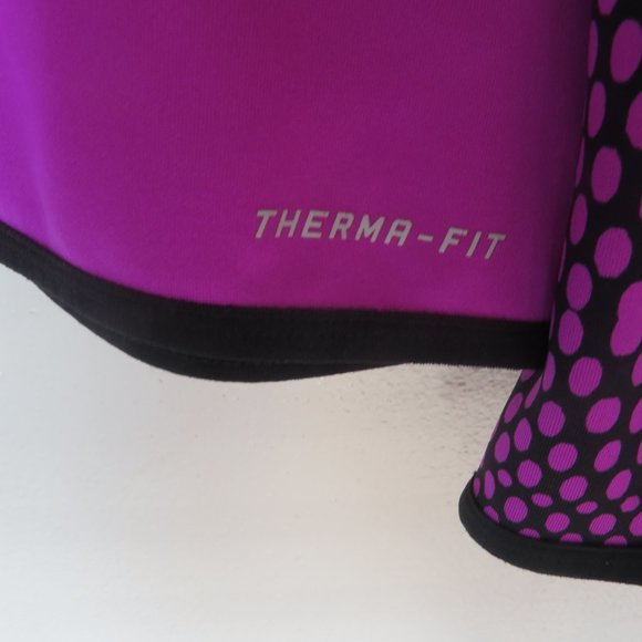 Women's Nike Just Do It Graphic Therma Fit Fleece Hoodie - Picture 4 of 6